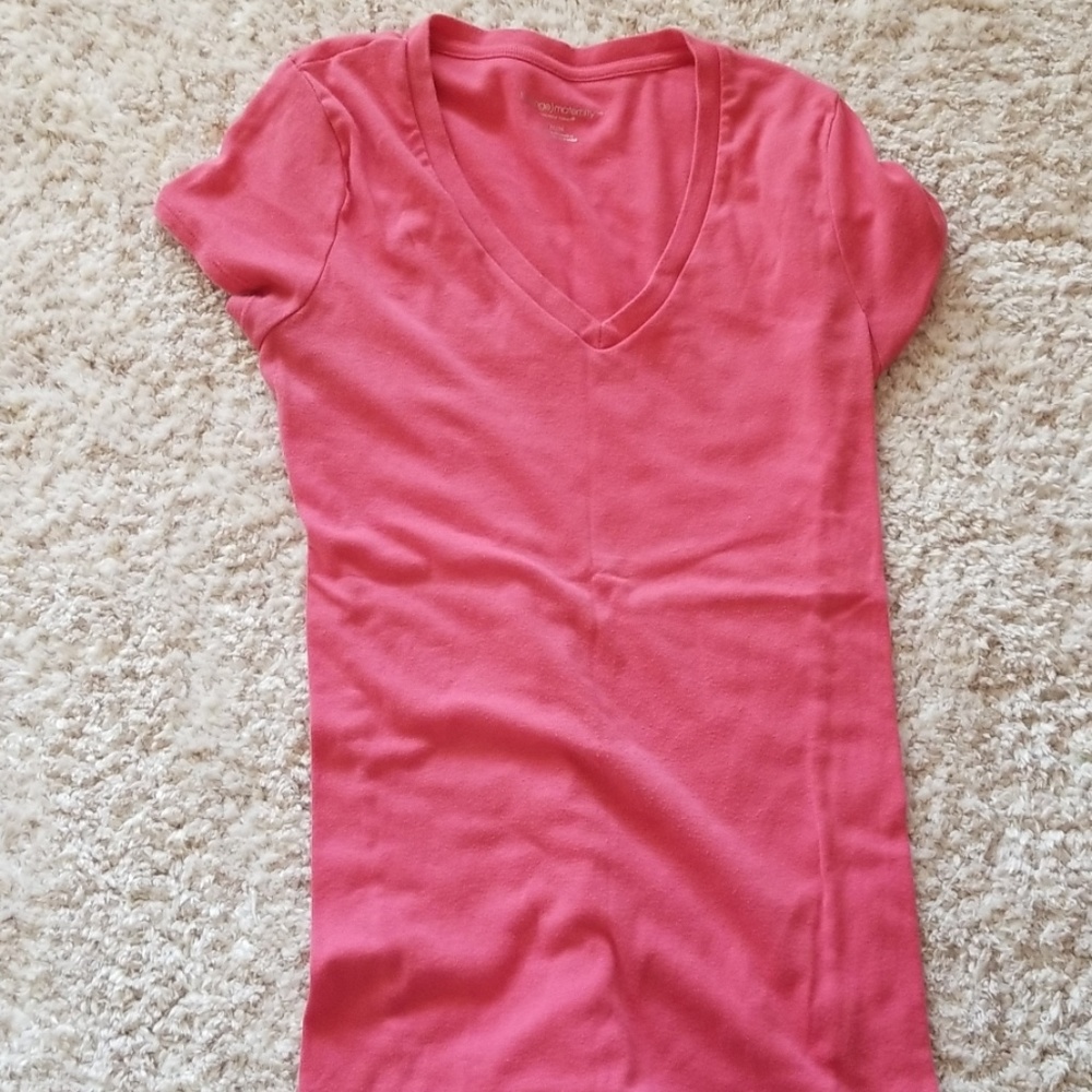 Short sleeve maternity tee pink coral color